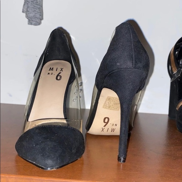 Pumps - Picture 5 of 5